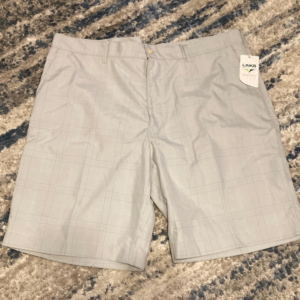 Men’s Size 40 Links Edition Shorts Titanium NWT